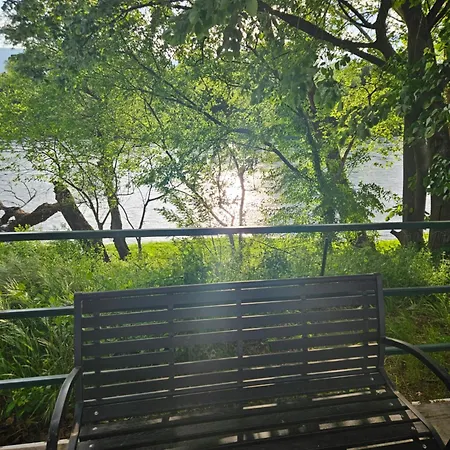 Auto Kamp Hacienda Kolenda 캠프장 모스타르